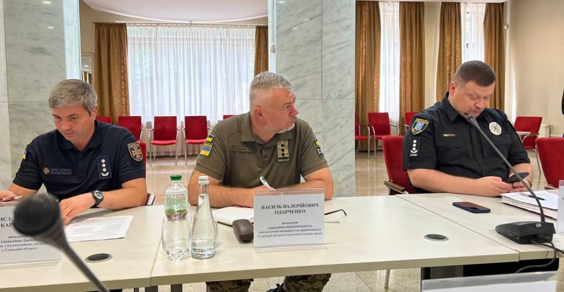 Сергій Шкарлет оглянув пошкоджені заклади освіти Сумщини та обговорив з керівництвом області підготовку до навчального року