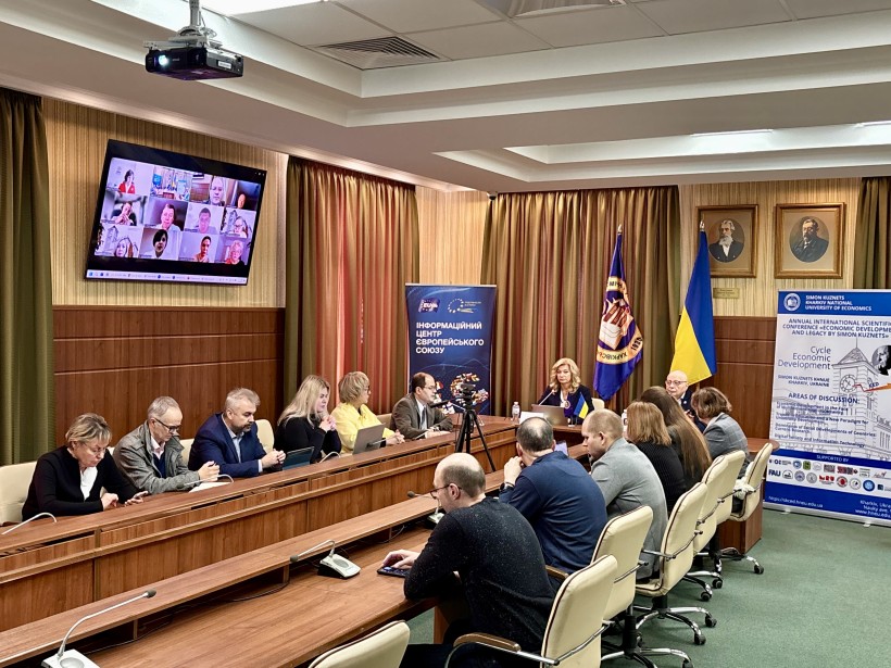 Понад 550 науковців із 26 країн обговорили стратегії післявоєнного розвитку України на міжнародній конференції в ХНЕУ