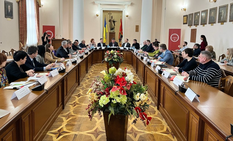 Розпочалось виїзне засідання Президії Ради проректорів з наукової роботи при МОН України