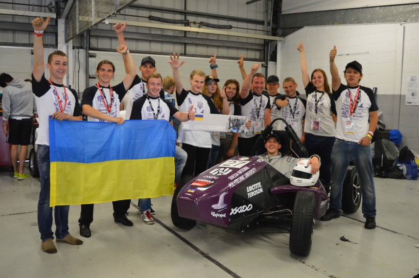 Одеські політехніки підкорили автодром Сільверстоун