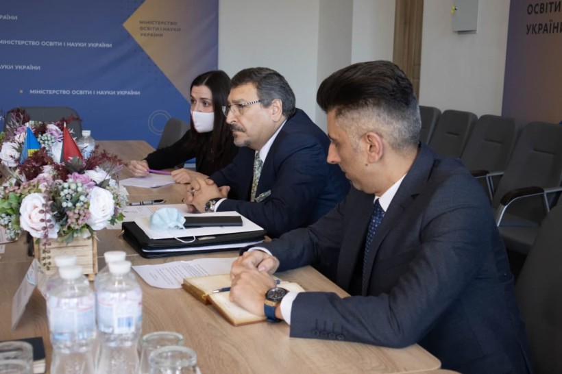 Міністр Сергій Шкарлет зустрівся з Надзвичайним і Повноважним Послом Палестини в Україні