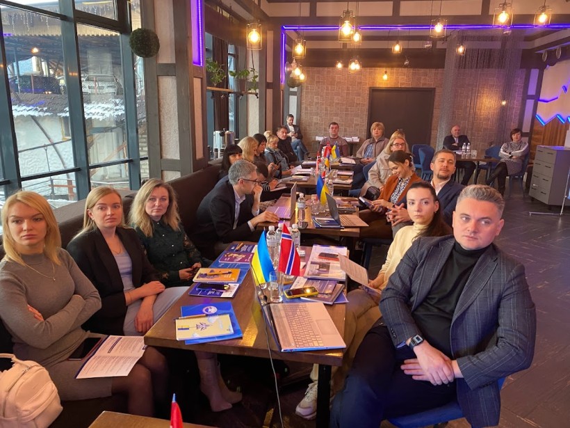 Представники провідних ЗВО взяли участь у семінарі з питань соціальної та професійної адаптації ветеранів і членів їхніх сімей в Україні