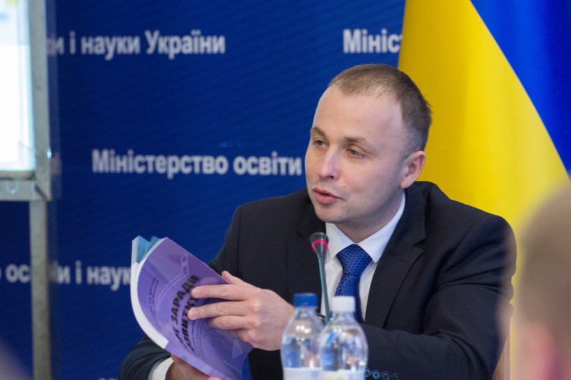 Ми повинні формувати в школярів несприйняття будь-яких форм дискримінації – заступник Міністра Роман Греба під час круглого столу з ЮНІСЕФ