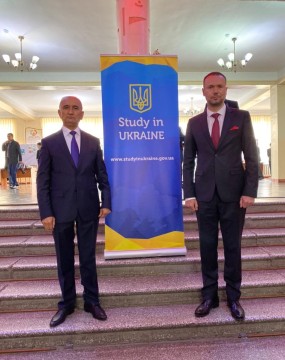Делегація МОН перебуває з робочим візитом у Республіці Таджикистан