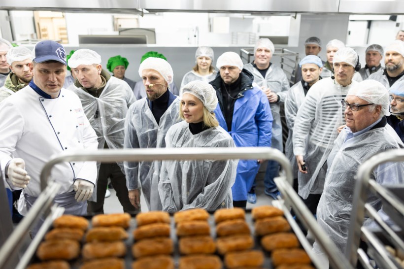 18 грудня в Бучі урочисто завершили будівництво першої в Україні фабрики-кухні