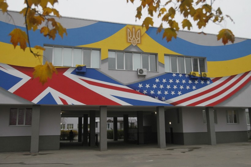 Сергій Шкарлет відвідав у Києві реконструйовану гімназію № 315