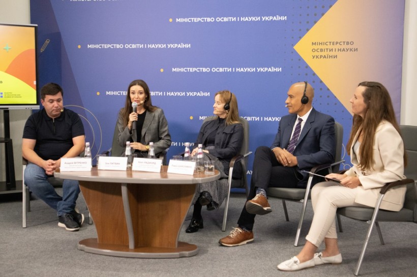 «Вивчаю – не чекаю»: презентовано мобільний застосунок, який допоможе учням 1-4 класів вивчати математику за українською програмою