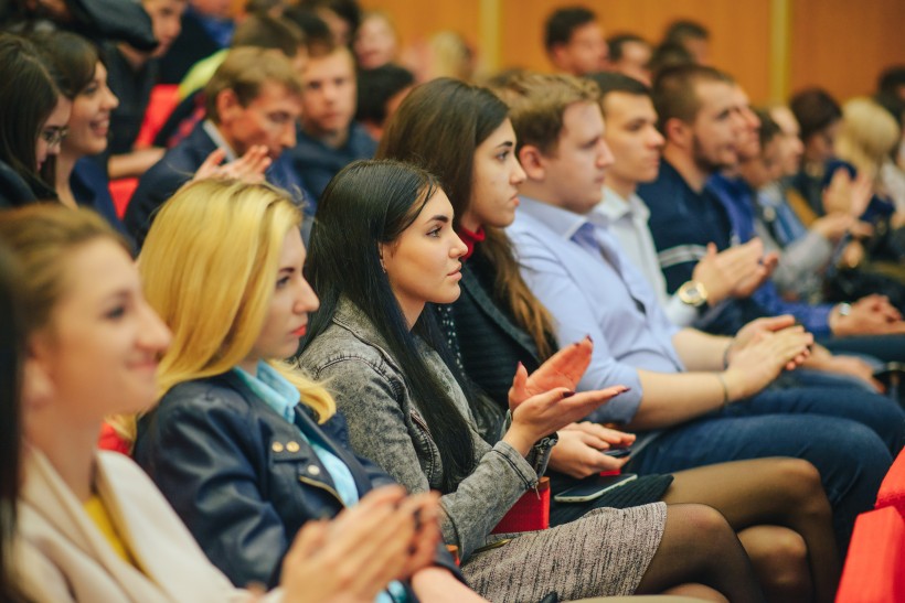 Базове фінансування вишів на науку дозволить їм будувати довгострокову дослідницьку політику - заступник Міністра Максим Стріха під час конференції в МДУ
