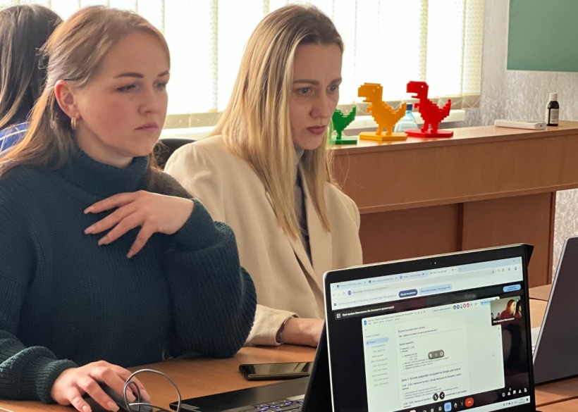 Цифрова трансформація освіти: успішний тренінг для педагогів Полтавщини