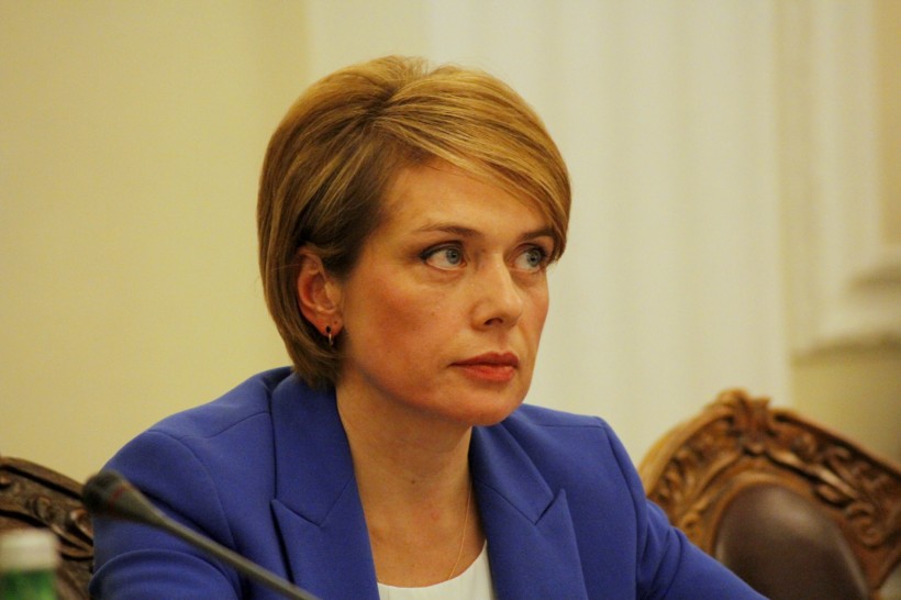 Лілія Гриневич: “Вже з 1 вересня 142 опорні школи надаватимуть якіснішу освіту сільським дітям”