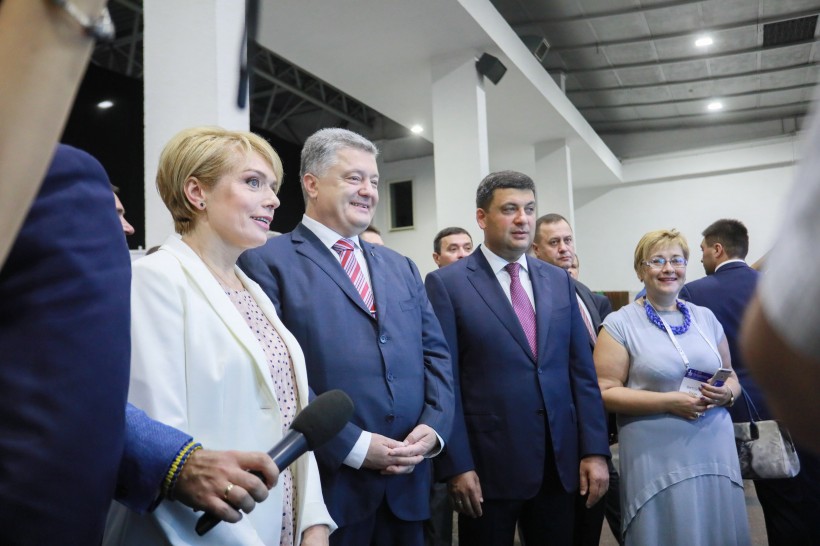 Координаційний орган та навчання для очільників громад - Уряд готовий допомогти громадам підвищити спроможність в освоєнні коштів на НУШ