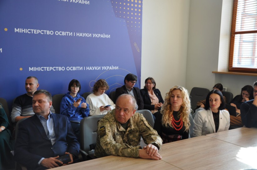Учитель року — у МОН нагородили переможців і лауреатів конкурсу