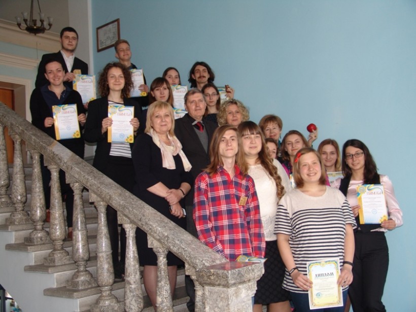 Нагороджені переможці ІІ етапу Всеукраїнської студентської олімпіади з прикладної лінгвістики