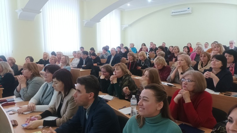 Заступниця Міністра освіти і науки зустрілася із директорами ЗЗСО Київщини