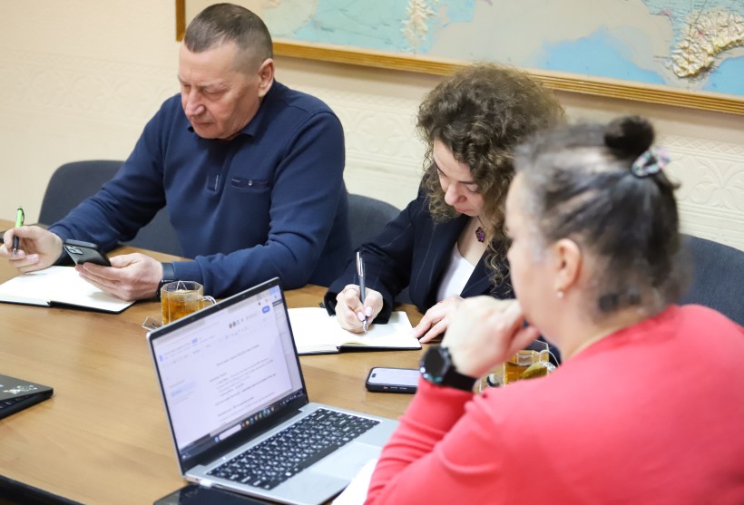 Підвищення зарплат педагогів та науково-педагогічних працівників: МОН розпочало консультації з профспілкою працівників освіти і науки України