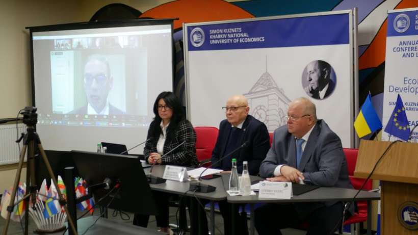 Представники МОН узяли участь у Міжнародній науковій конференції в Харкові