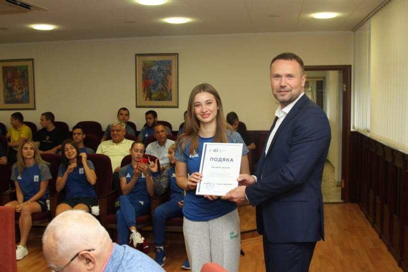 Сергій Шкарлет привітав студентів, які стали переможцями і призерами Європейських університетських ігор та Чемпіонату світу з футзалу