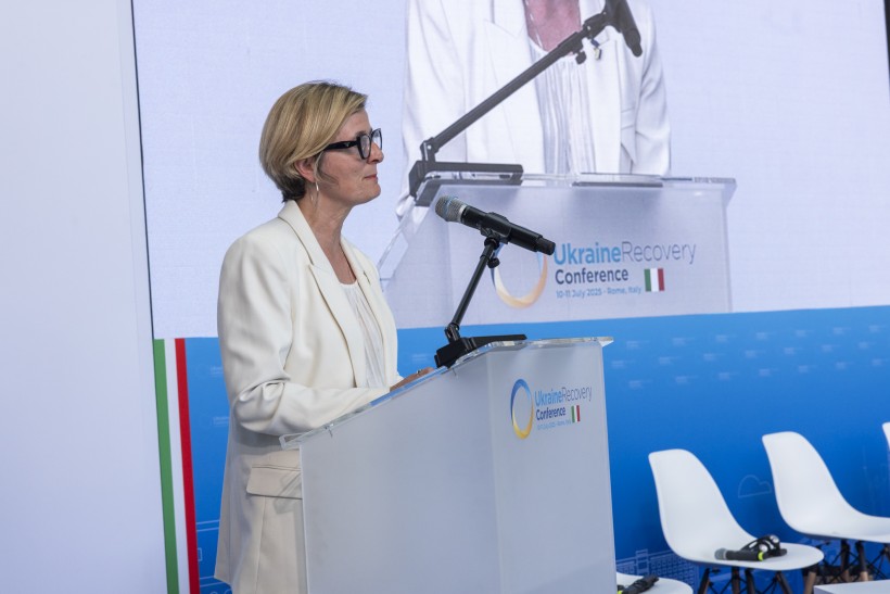Європейська комісія анонсувала нову підтримку української освіти: 5 млн євро на друк підручників і підготовка до асоційованої участі України у програмі Erasmus+