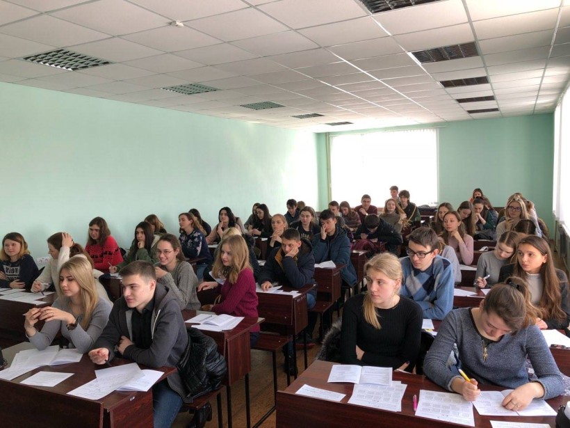 У ЗНУ проходять безкоштовні тренінги щодо написання ЗНО, на які вже зареєструвалися понад 1,5 тис абітурієнтів