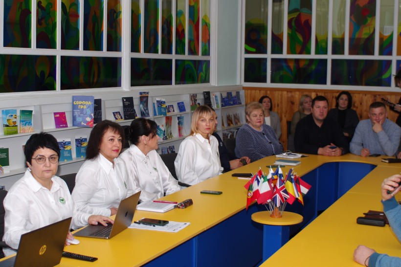 Презентували проєкт про досвід ЄС у зеленому сільському господарстві
