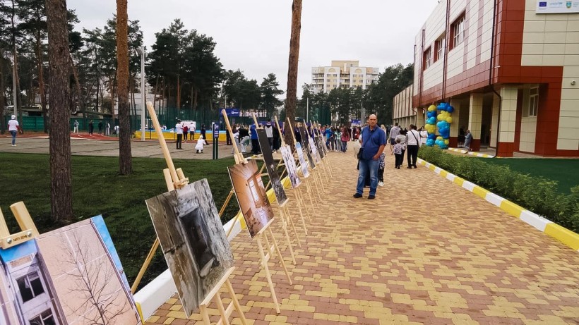 Відбулося відкриття відбудованого ліцею в Ірпені