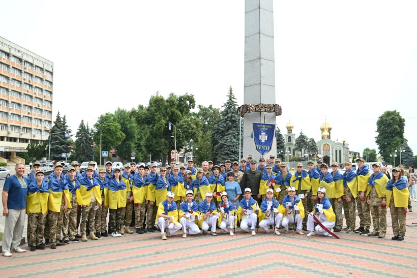 Найкращим знавцям дисципліни «Захист України» вручили обласні почесні відзнаки