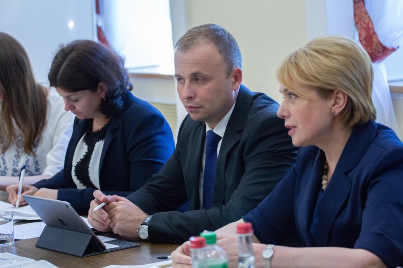 МОН співпрацюватиме зі Світовим конгресом українців у розробці навчальних матеріалів для українських шкіл за кордоном