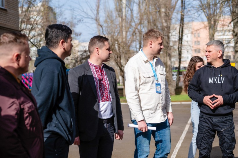 ЮНІСЕФ доставив ще майже 39 тисяч ноутбуків для українських школярів