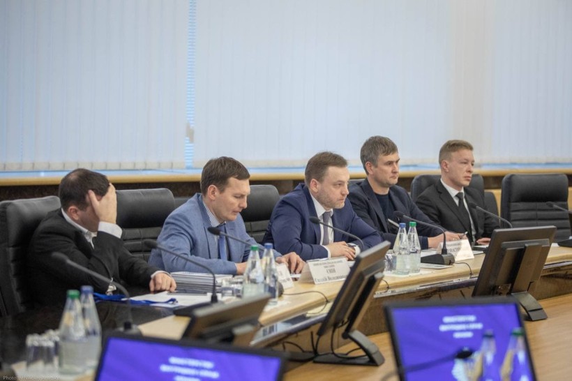 МОН та МВС ініціювали створення робочої групи, що займатиметься військово-патріотичним вихованням