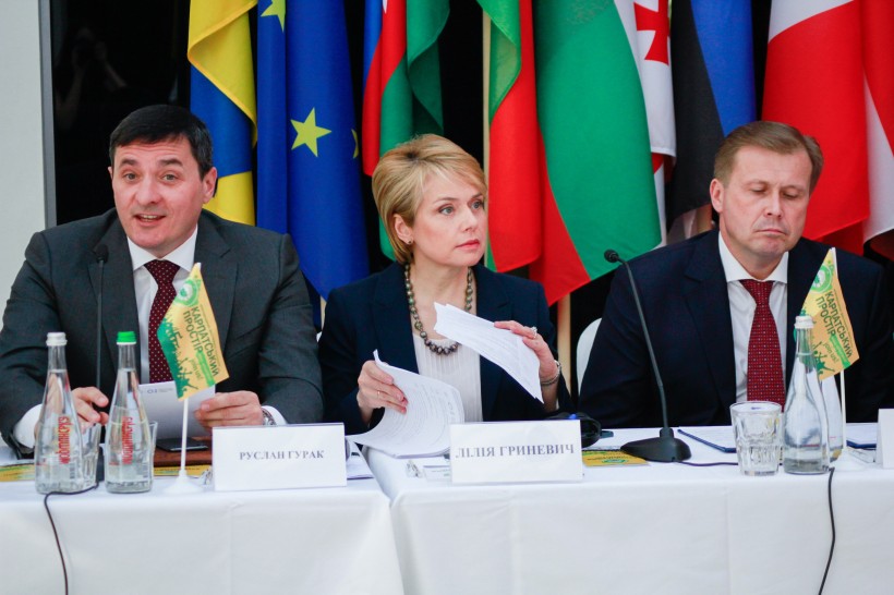 Лілія Гриневич: Області мають оперативно розподілити виділений мільярд на обладнання для Нової української школи