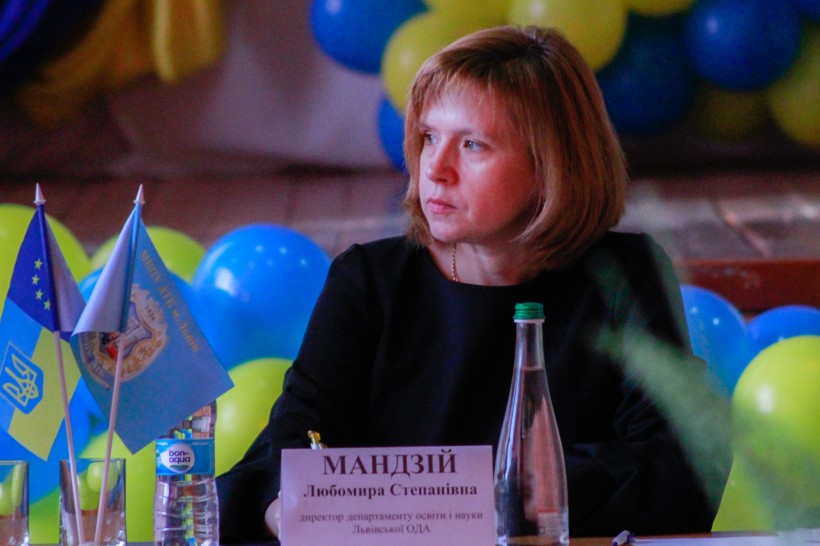 Учень, роботодавець та заклад профосвіти зможуть підписати договір, щоб навчання проходило також на виробництві – МОН оприлюднило для обговорення типовий договір