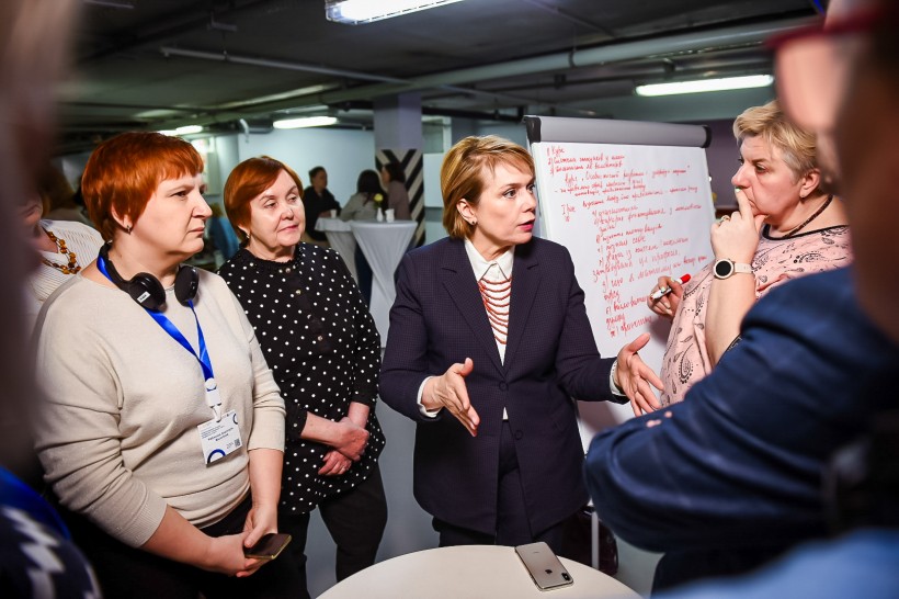 25 майбутніх ліцеїв і концептуальні засади реформи: відбувся національний форум щодо профільної середньої освіти