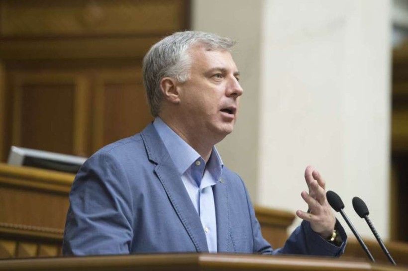 Сергій Квіт: Видавці вже працюють над випуском нових підручників, і незабаром вони вже з’являться у школах