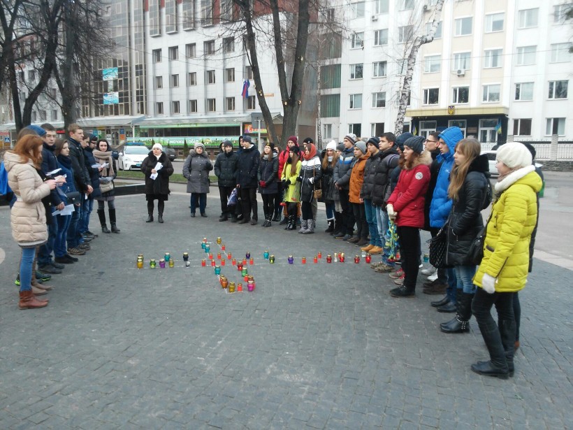 Студенти Житомирського державного технологічного університету вшанували пам’ять жертв Голодомору