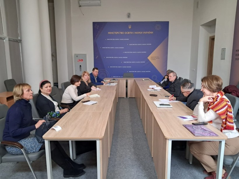 У МОН обговорили проєктну підтримку позашкілля