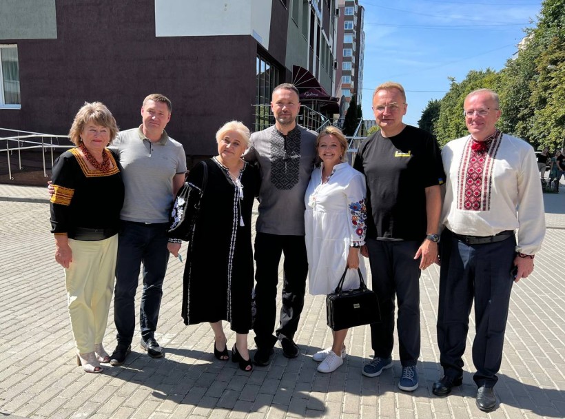 Ніхто не має права забрати в української молоді освіту, – Сергій Шкарлет