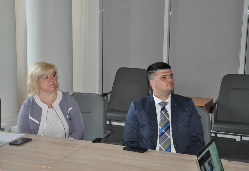 У МОН відбувся круглий стіл «Стипендіати: досвід, реалії, можливості»