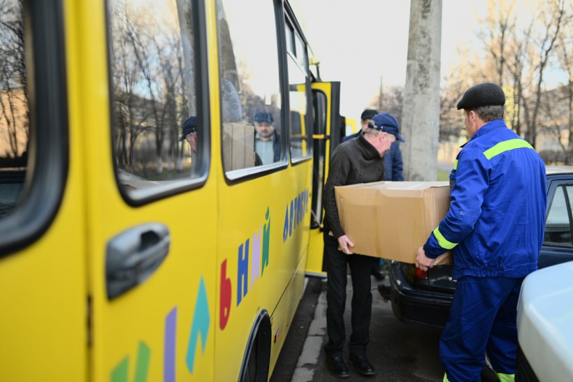 До закладів освіти Черкаської області передано 3 тис. рюкзаків із канцелярським приладдям від UNICEF