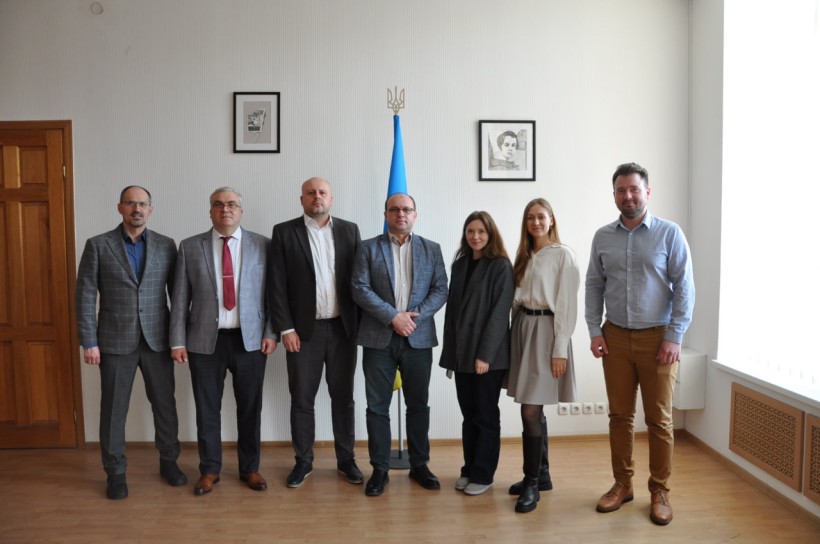МОН підписало меморандум із CRDF Global