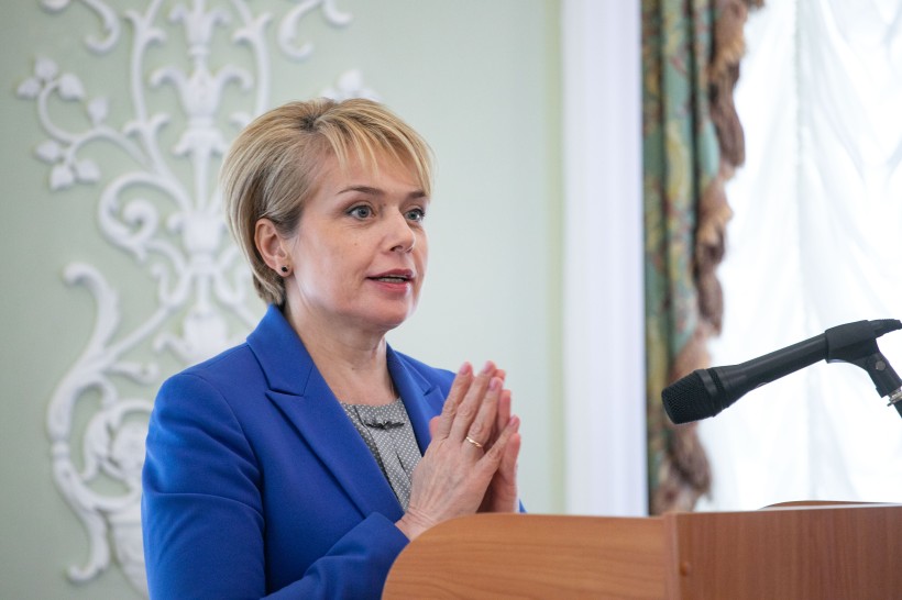 Лілія Гриневич: Житомирська та Миколаївська області єдині досі не розподілили субвенцію на обладнання НУШ - закупівлі під загрозою зриву