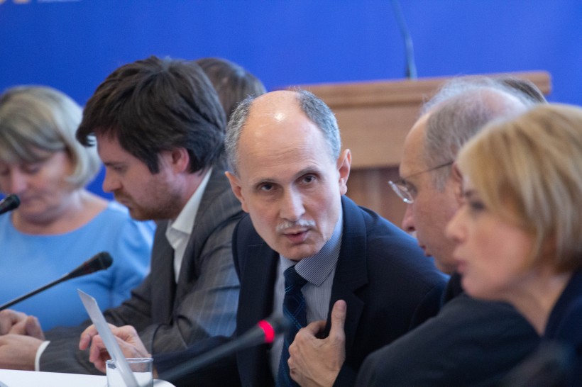 МОН та угорська громада продовжать консультації щодо імплементації мовної статті Закону «Про освіту»