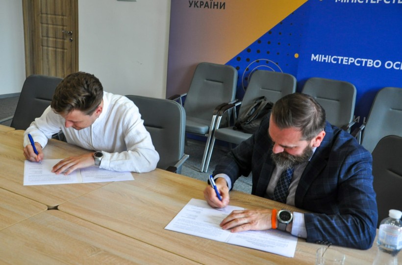Освіта для підлітків із сіл і містечок: МОН і «Змінотворці» уклали меморандум