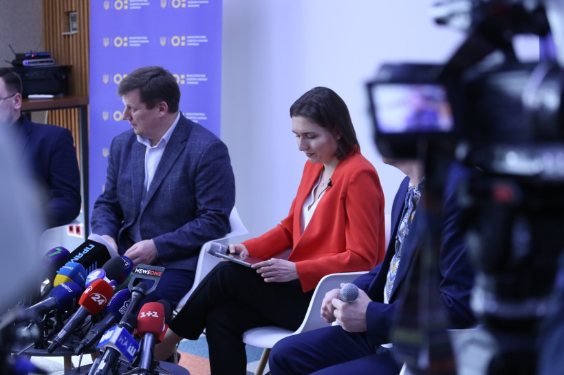 Ганна Новосад: До 12 березня вчителі обиратимуть, які підручники для 3-х класів друкуватимуть за держкошти — від зловживань захищатимуть освітній омбудсмен і МОН