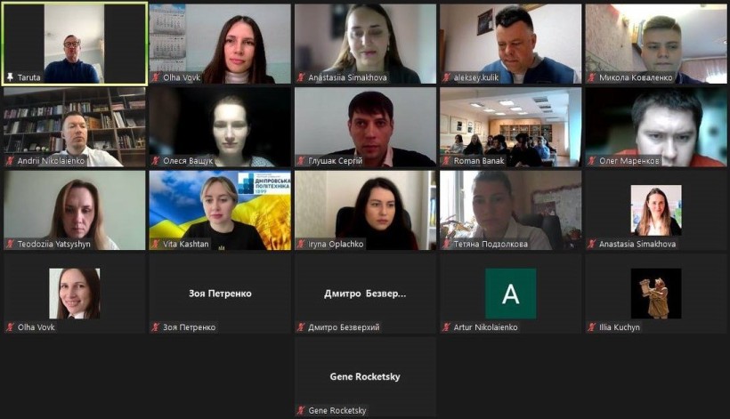 Розвиток ракетно-космічної галузі: відбувся круглий стіл молодих учених