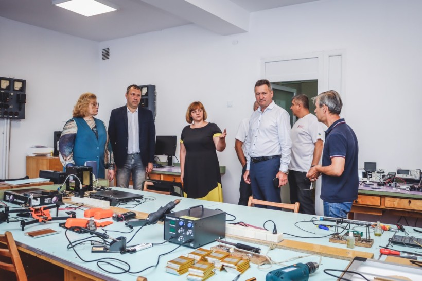 Держсекретар МОН України оглянув укриття закладів освіти Волині та обговорив підготовку до навчального року з їхніми колективами