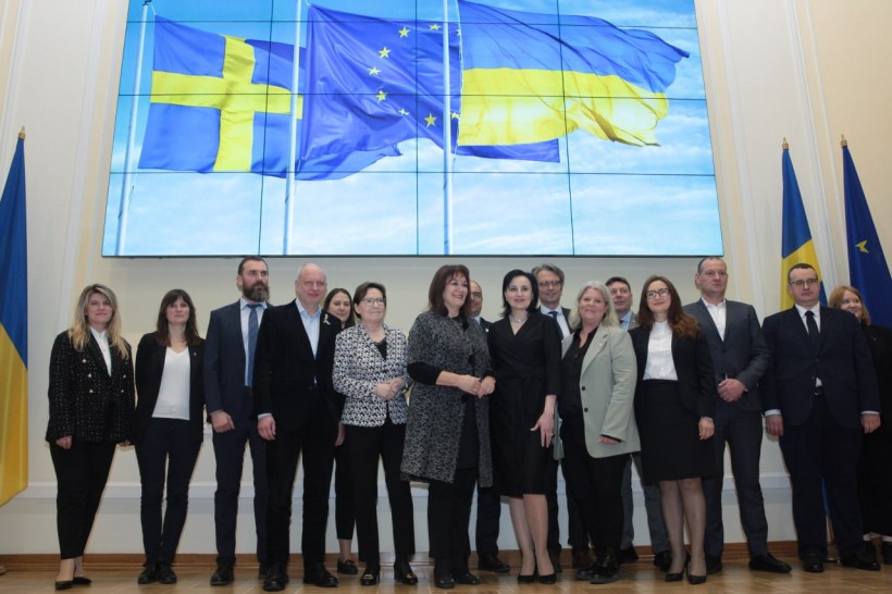 Оприлюднено спільну заяву про посилення партнерства щодо українських дітей