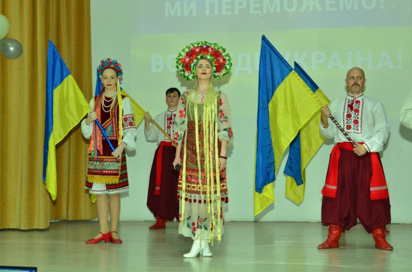 Заступниця Міністра освіти і науки відвідала національно-патріотичний захід в Ірпінському ліцеї, який було пошкоджено під час активних бойових дій