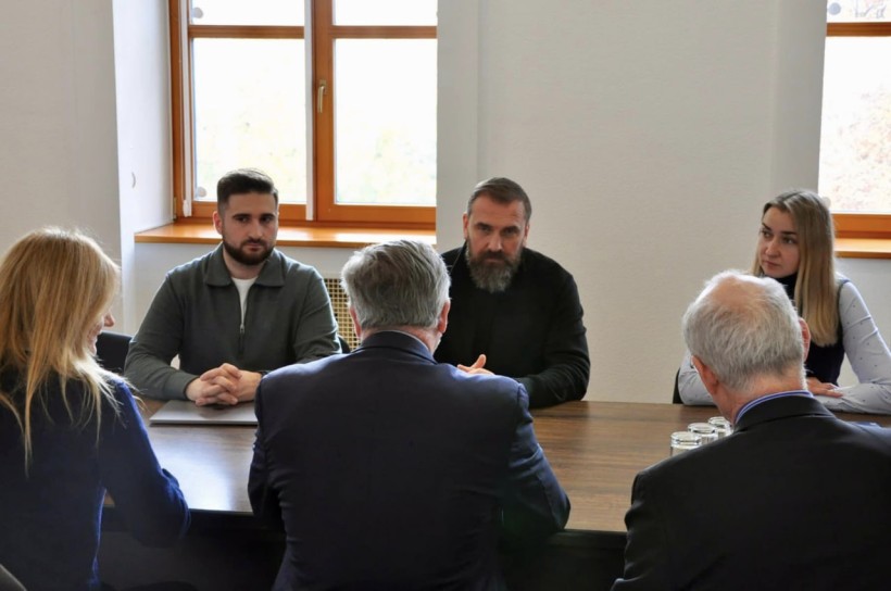 Відновлення доступу до освіти: нова програма від USAID та IREX