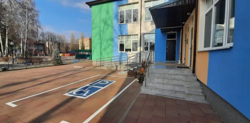 У дитсадку «Яблунька» на Київщині створено безбар’єрний простір