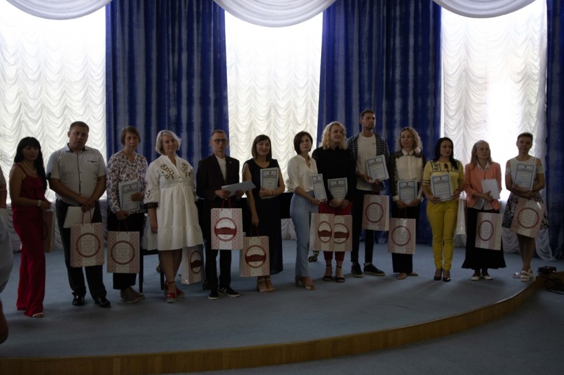 Відбулося нагородження переможців Всеукраїнського освітньо-методологічного відбору «РодовідУчитель – 2022»